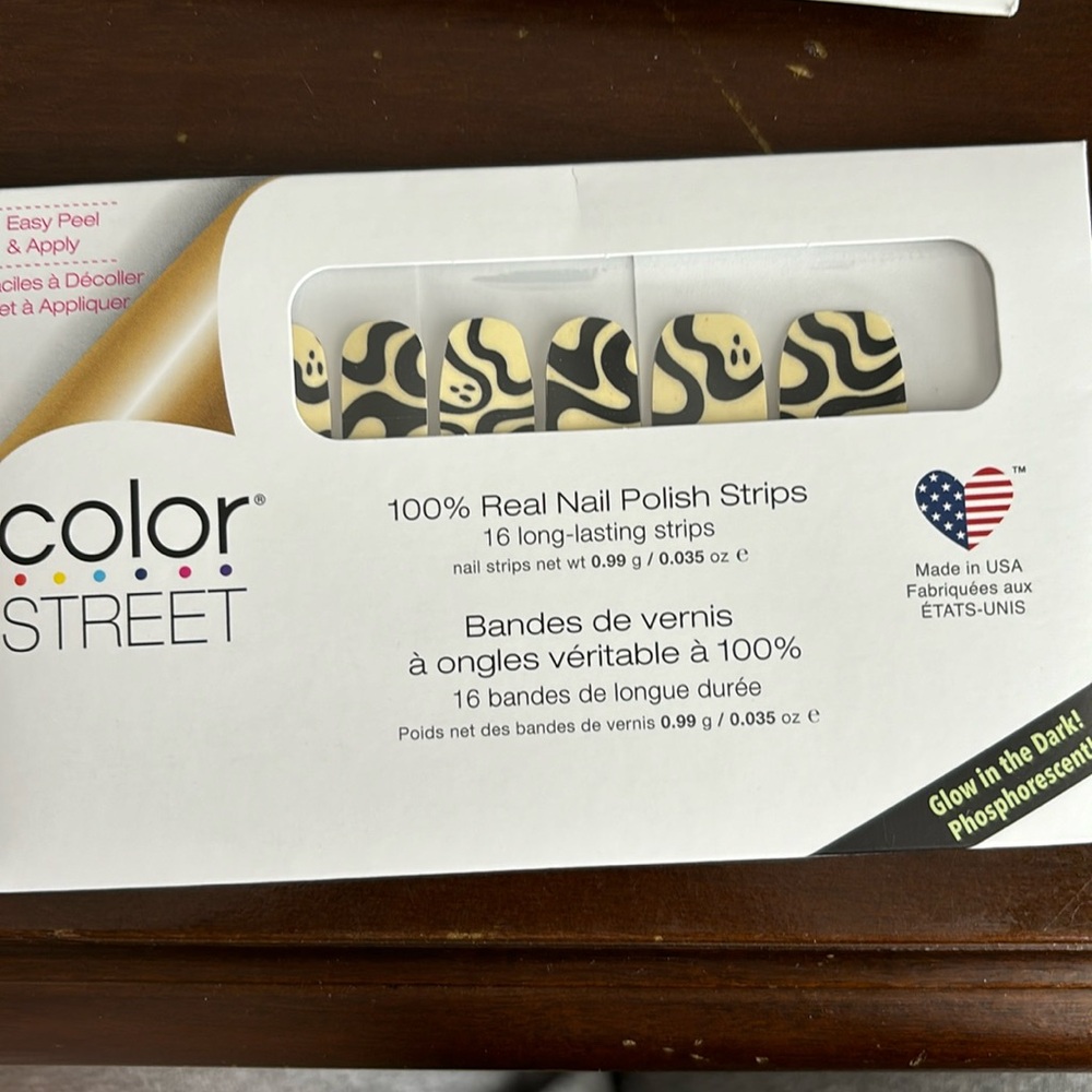 Color Street Feeling fab-boo-lous
